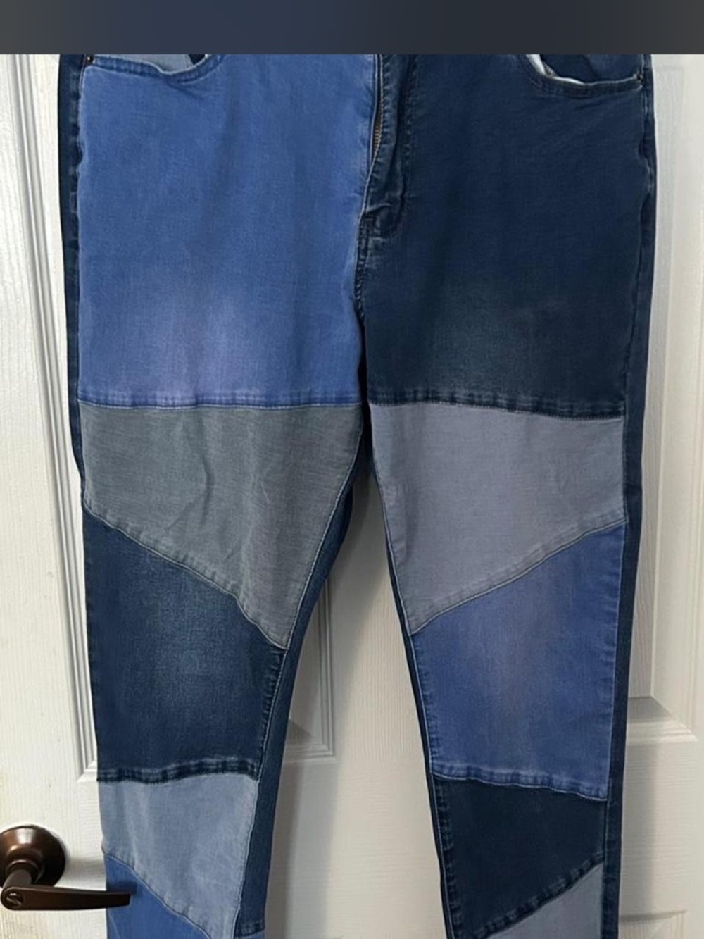 Men's Patchwork Blue Jeans - Classic Denim Style